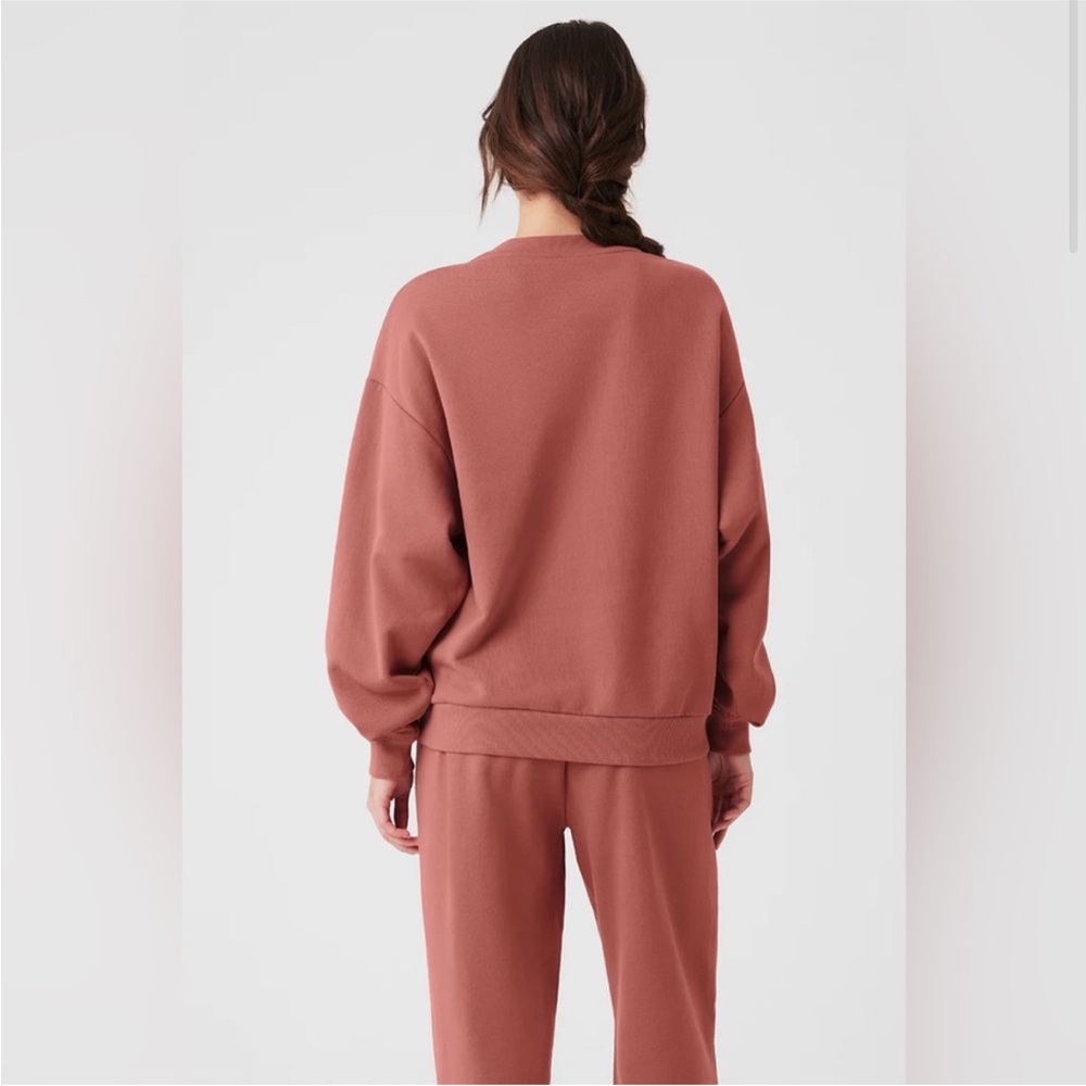 ALO Yoga Accolade Terracotta Crewneck - Picture 2 of 8